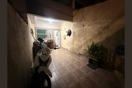 6_photo/94ce1c383d.b680d5f9630ddd2f-ATLAS-e577b045-341a-4cea-8744-3af598b3d1a4.jpg de casa à venda com 2 quartos, 51m² em Sítio do Campo, Praia Grande