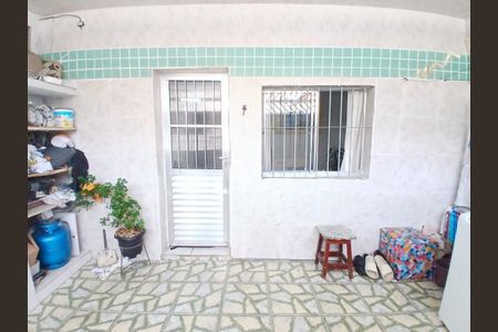 3_photo/94ce1c3879.2d0f88dd1dddff54-ATLAS-c9431ed8-28b1-4c33-a020-851681de8209.jpg de casa à venda com 2 quartos, 80m² em Sítio do Campo, Praia Grande