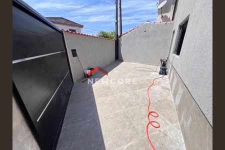 9_photo/94ce1c3967.d70e7eae2b930113-ATLAS-0cae8cf1-5edf-4f34-b8eb-386b8cafa8d3.jpg de casa à venda com 2 quartos, 60m² em Sítio do Campo, Praia Grande