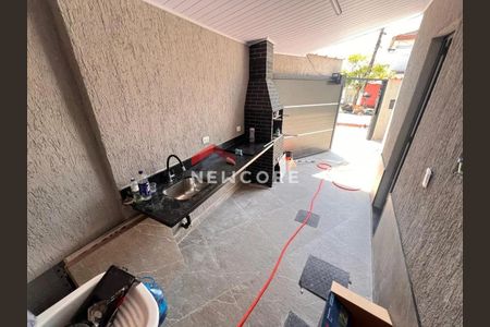 13_photo/94ce1c3967.d70e7eae2b930113-ATLAS-3708fe1f-2f64-4d6a-97c2-ca8ea3ab9d49.jpg de casa à venda com 2 quartos, 60m² em Sítio do Campo, Praia Grande