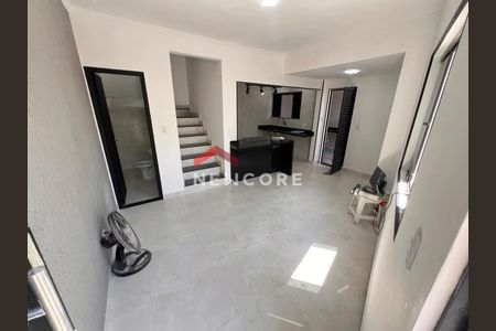 14_photo/94ce1c3967.d70e7eae2b930113-ATLAS-a10cc22e-6f3a-4a14-a71a-5cbe9098d828.jpg de casa à venda com 2 quartos, 60m² em Sítio do Campo, Praia Grande