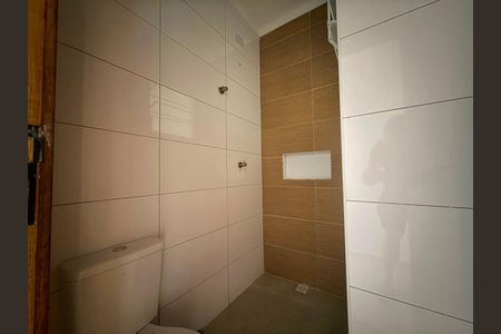 2_photo/94ce1c3ab3.3dea3cab82053bf3-ATLAS-0ecb9014-5ea2-4d16-b684-28d23b32a324.jpg de casa à venda com 2 quartos, 62m² em Sítio do Campo, Praia Grande