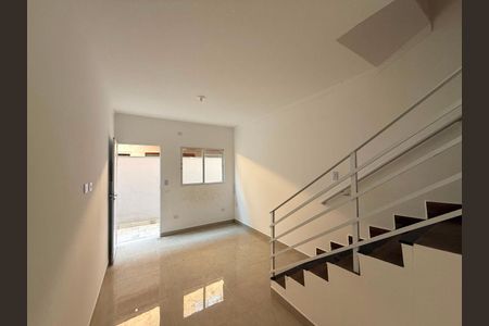 8_photo/94ce1c3ab3.3dea3cab82053bf3-ATLAS-4eb9e298-bb77-4cc3-80bc-edd37928dbdd.jpg de casa à venda com 2 quartos, 62m² em Sítio do Campo, Praia Grande