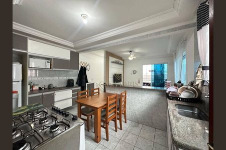 7_photo/94ce1c3bc1.df2406aa61ba3211-ATLAS-a2b6406b-fdd5-406b-ba55-d40cb18788f8.jpg de casa à venda com 3 quartos, 107m² em Sítio do Campo, Praia Grande