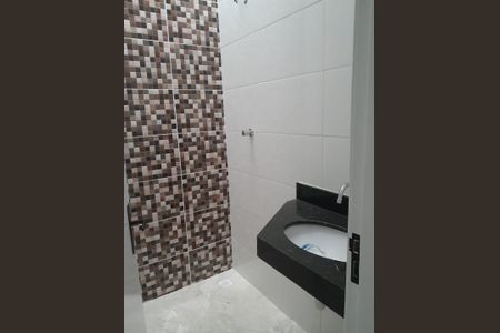 12_photo/94ce1c4687.cbac4b0532efd0a4-ATLAS-8cde472e-0a1c-48bb-acdb-63bb412764e2.jpg de casa à venda com 2 quartos, 60m² em Sítio do Campo, Praia Grande