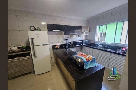 10_photo/94ce1c478b.82dfd85ef928e01e-ATLAS-596e8e18-889a-4700-a85d-2d27b5da02c9.jpg de casa à venda com 4 quartos, 260m² em Sítio do Campo, Praia Grande