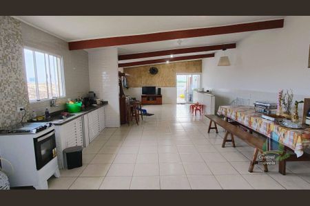 41_photo/94ce1c478b.82dfd85ef928e01e-ATLAS-bd429a30-f120-4e37-b40e-162e5558ecec.jpg de casa à venda com 4 quartos, 260m² em Sítio do Campo, Praia Grande