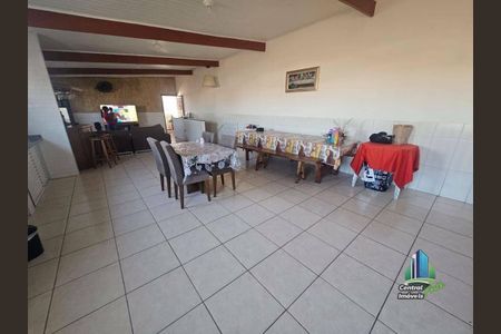 4_photo/94ce1c478b.82dfd85ef928e01e-ATLAS-e63bf938-c0ef-4ea2-b151-43ee96192a93.jpg de casa à venda com 4 quartos, 260m² em Sítio do Campo, Praia Grande