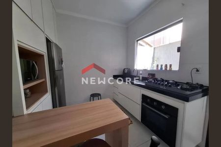 7_photo/94ce1c4863.7a37549eceeba21f-ATLAS-830dccd5-4c28-4619-aa14-beef09c0579c.jpg de casa à venda com 2 quartos, 65m² em Sítio do Campo, Praia Grande