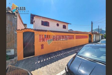 2_photo/94ce1c4a43.6fa638854a4c7cd7-ATLAS-7679be06-d5af-472f-a577-3e43704c4254.jpg de casa à venda com 3 quartos, 245m² em Boqueirão, Praia Grande