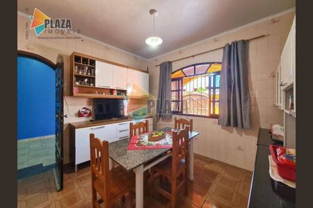 29_photo/94ce1c4a43.6fa638854a4c7cd7-ATLAS-efc87797-a3a5-425f-989a-3cd9f07371c5.jpg de casa à venda com 3 quartos, 245m² em Boqueirão, Praia Grande