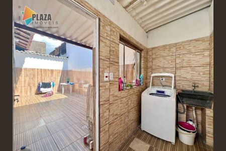 19_photo/94ce1c4a4f.d1ae08f062ab4888-ATLAS-bd5d6ec1-12ff-4246-95d1-a3b249ef0081.jpg de casa à venda com 2 quartos, 67m² em Boqueirão, Praia Grande