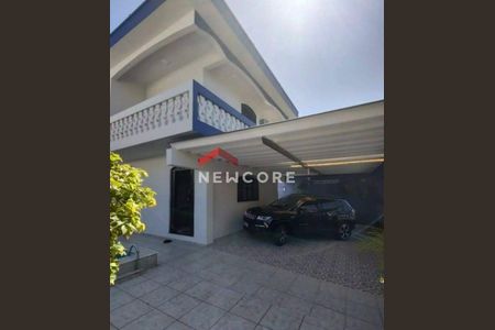 4_photo/94ce1c4adf.833a42e394c467a8-ATLAS-5e7ebcf7-cc84-4c26-a15d-9addcc8141b8.jpg de casa à venda com 5 quartos, 250m² em Boqueirão, Praia Grande