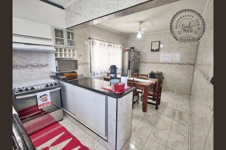 6_photo/94ce1c4adf.833a42e394c467a8-ATLAS-63aeb5bc-e807-4ec8-884e-dddbabe59457.jpg de casa à venda com 5 quartos, 201m² em Boqueirão, Praia Grande