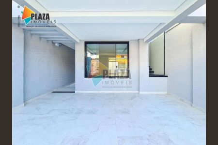 7_photo/94ce1c4ae3.1fa6a91c389b6b6f-ATLAS-e873047a-17f3-4388-8eff-a7694e1683a1.jpg de casa à venda com 3 quartos, 147m² em Boqueirão, Praia Grande