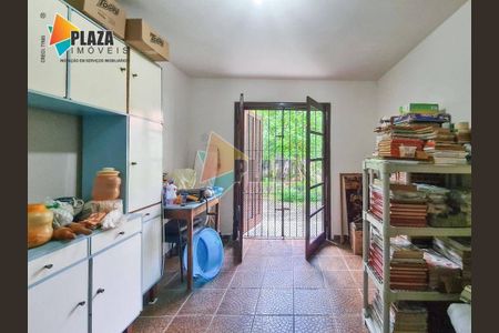 4_photo/94ce1c4ae3.454cec27f2072624-ATLAS-3a5525ba-8fca-4e30-8ab2-cd1ea8fcd9dd.jpg de casa à venda com 3 quartos, 141m² em Boqueirão, Praia Grande