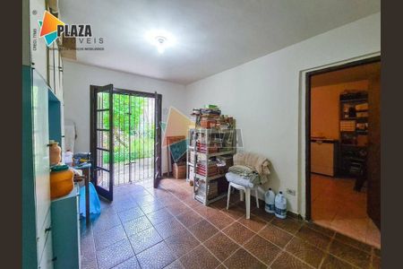5_photo/94ce1c4ae3.454cec27f2072624-ATLAS-3dc2f603-3bd5-4b57-86d8-9998e1e67479.jpg de casa à venda com 3 quartos, 141m² em Boqueirão, Praia Grande