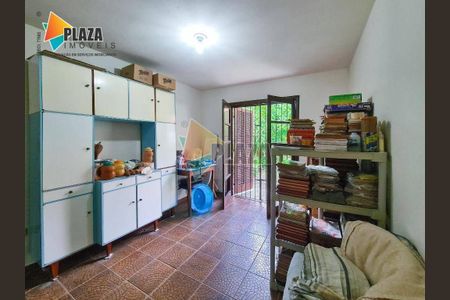 22_photo/94ce1c4ae3.454cec27f2072624-ATLAS-7c3215aa-d5df-4624-abba-84a9d92e7ac4.jpg de casa à venda com 3 quartos, 141m² em Boqueirão, Praia Grande
