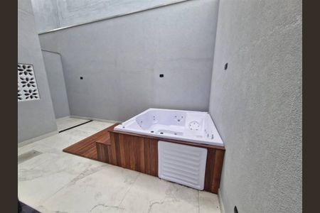 9_photo/94ce1c4ae3.912bb953107d94de-ATLAS-4eb2b354-d891-4bed-9da2-fb8b7f72b9b8.jpg de casa à venda com 3 quartos, 148m² em Boqueirão, Praia Grande