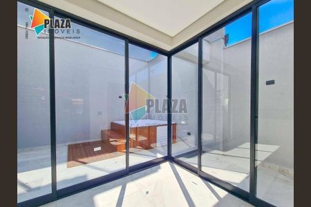 47_photo/94ce1c4ae3.b0a6bfb301237135-ATLAS-3a140e20-3658-4aa5-90b3-bd27b3779159.jpg de casa à venda com 3 quartos, 148m² em Boqueirão, Praia Grande