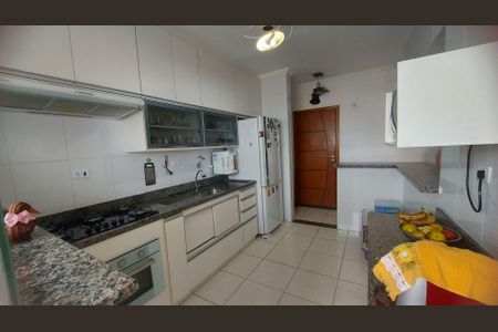 3_photo/94ce1c4b0b.1b71d68f7c24542f-ATLAS-34ca039b-9e75-42e3-8592-8ef3dda0fe8e.jpg de apartamento à venda com 2 quartos, 90m² em Boqueirão, Praia Grande