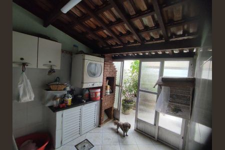 49_photo/94ce1c4b15.d1ae08f062ab4888-ATLAS-e2e24410-52ff-4dec-bb56-d377bc2f2788.jpg de casa à venda com 3 quartos, 179m² em Boqueirão, Praia Grande