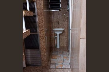 10_photo/94ce1c4b29.10655cb5bd00a8f7-ATLAS-19d53191-98c0-4e69-a2d2-f96b7aeb03dd.jpg de casa à venda com 2 quartos, 100m² em Boqueirão, Praia Grande