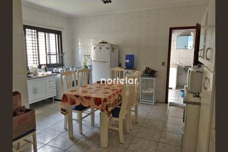 4_photo/94ce1c4b3b.dabf6d33826e301d-ATLAS-fe7d9d25-566f-41dd-8496-9fc83d94904b.jpg de casa à venda com 3 quartos, 124m² em Boqueirão, Praia Grande