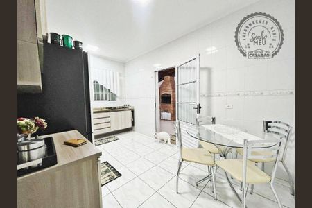 6_photo/94ce1c4b51.f469cfda097b0aa9-ATLAS-474722e2-c1e0-4913-812c-386c2f12e8e3.jpg de casa à venda com 3 quartos, 125m² em Boqueirão, Praia Grande