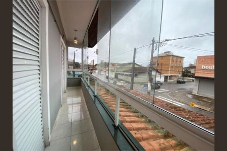 5_photo/94ce1c4b6b.e5b0f526cad1f31c-ATLAS-1f7b76f1-df3e-48ee-8e31-6fbde50ee02a.jpg de casa à venda com 3 quartos, 110m² em Boqueirão, Praia Grande