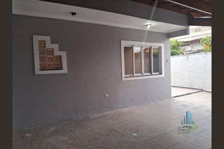 4_photo/94ce1c4b6b.e5b0f526cad1f31c-ATLAS-afb74ce2-46dc-42cb-bedc-b057b069fa7e.jpg de casa à venda com 3 quartos, 101m² em Boqueirão, Praia Grande