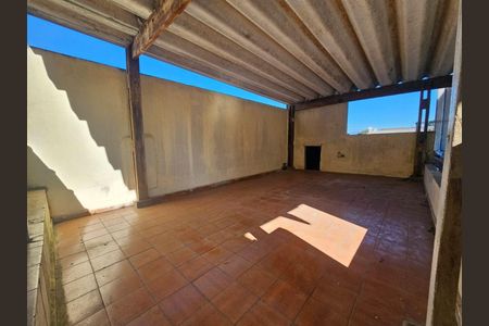 10_photo/94ce1c4b6f.864ff64b5dee438b-ATLAS-850f3d28-7f81-48ce-a3a5-af7beecd8e14.jpg de casa à venda com 3 quartos, 124m² em Boqueirão, Praia Grande