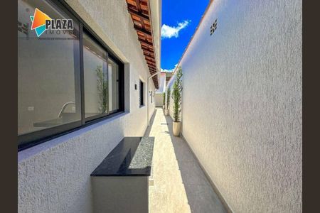 5_photo/94ce1c4b77.0ab899d0b3eed57e-ATLAS-dad2cd12-23a5-4e76-bf2b-e5bb093b02e1.jpg de casa à venda com 3 quartos, 132m² em Boqueirão, Praia Grande