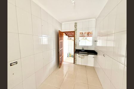 6_photo/94ce1c4bc5.833a42e394c467a8-ATLAS-2da9fb0e-8519-4b54-a716-9329ff41d5f6.jpg de casa à venda com 2 quartos, 44m² em Vilamar, Praia Grande