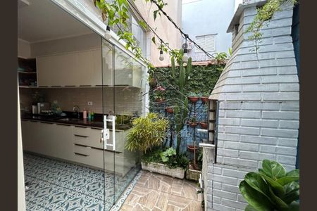 16_photo/94ce1c4cc3.49d655132eb04021-ATLAS-96583b2c-dc11-42fd-b478-5c8e981f77f2.jpg de casa à venda com 3 quartos, 130m² em Boqueirão, Praia Grande