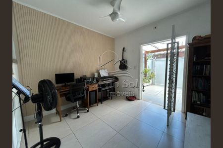 13_photo/94ce1c4cc3.49d655132eb04021-ATLAS-cc3d5a56-ee02-45a7-a9a2-7e2080dbdad5.jpg de casa à venda com 3 quartos, 130m² em Boqueirão, Praia Grande