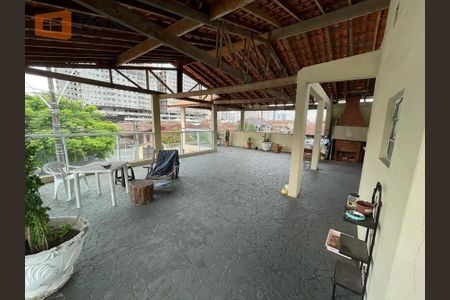 2_photo/94ce1c4d35.8ca146e4695ff152-ATLAS-8b85412f-3cff-4778-a495-a7abfaebd6dc.jpg de casa à venda com 2 quartos, 130m² em Boqueirão, Praia Grande