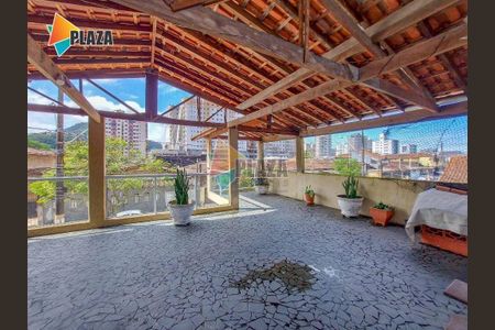 45_photo/94ce1c4d39.821bca6a381fcd78-ATLAS-59fb57aa-5ecb-4a77-a7a0-30ff4b9f905a.jpg de casa à venda com 2 quartos, 62m² em Boqueirão, Praia Grande