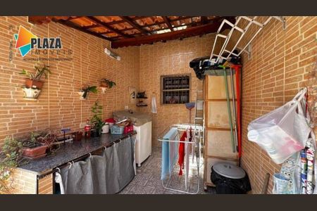 8_photo/94ce1c4d5d.f1d1a32702f1ec08-ATLAS-ca8a478d-d117-43af-8d1c-c83c63d28c0c.jpg de casa à venda com 2 quartos, 99m² em Boqueirão, Praia Grande