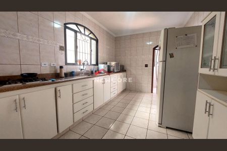 4_photo/94ce1c9015.935c805baf9a7d1f-ATLAS-24afbfe0-5143-42e8-b2ad-10d203362129.jpg de casa à venda com 3 quartos, 219m² em Centro, São Vicente