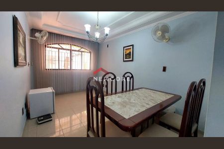 11_photo/94ce1c9015.935c805baf9a7d1f-ATLAS-5f610141-70b9-4f81-bcb2-8d7446614d99.jpg de casa à venda com 3 quartos, 219m² em Centro, São Vicente