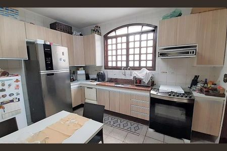 6_photo/94ce1c90c7.2f15d505e37c7ac5-ATLAS-377f3411-e41b-4db9-b208-14d514cf589b.jpg de casa à venda com 3 quartos, 154m² em Centro, São Vicente