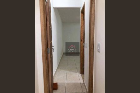 15_photo/94ce1ca51f.03ac4b6052310df4-ATLAS-3c0525bf-46ce-4e88-a14d-618ccea8b671.jpg de casa à venda com 3 quartos, 90m² em Vila Voturuá, São Vicente