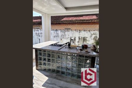 3_photo/94ce1ca52f.508395daa8853870-ATLAS-b3b478cf-c5bb-4a13-a94a-64bd2dda4ad5.jpg de casa à venda com 5 quartos, 255m² em Jardim Independencia, São Vicente