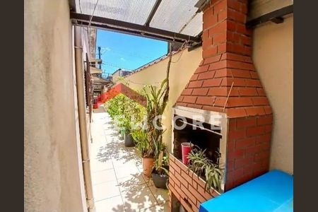 4_photo/94ce1ca59d.9a54faa83c3e471c-ATLAS-2b7a3a5e-a950-44fe-9e24-a5f603c9b0ed.jpg de casa à venda com 3 quartos, 167m² em Vila Sao Jorge, São Vicente