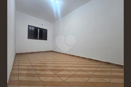 2_photo/94ce1ca5cf.0abb473e952761da-ATLAS-04a7e4dc-61e8-45c6-ab95-16a0e5610488.jpg de casa à venda com 3 quartos, 235m² em Vila Sao Jorge, São Vicente