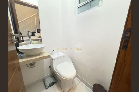 3_photo/94ce1ca5f1.fd45ebb1f5f281dd-ATLAS-35e4a2bd-3151-454e-94d1-086a5014e6e5.jpg de casa à venda com 3 quartos, 118m² em Vila Sao Jorge, São Vicente