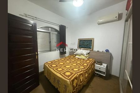 5_photo/94ce1ca659.3949eb60e8e65e7a-ATLAS-0ef3f3fa-37f7-49f8-8e93-59f6529d82fc.jpg de casa à venda com 5 quartos, 400m² em Vila Sao Jorge, São Vicente