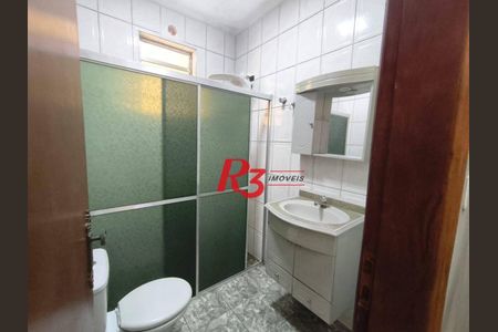 3_photo/94ce1ca859.d651f42aabfdac2d-ATLAS-582aa7f6-92c8-40eb-9d92-1210441012a2.jpg de casa à venda com 3 quartos, 253m² em Vila Sao Jorge, São Vicente