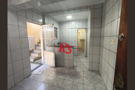 11_photo/94ce1ca859.d651f42aabfdac2d-ATLAS-72c0997d-cc8e-4d1a-8fe6-46d43e0f9f29.jpg de casa à venda com 3 quartos, 253m² em Vila Sao Jorge, São Vicente